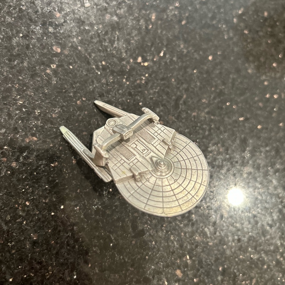 Star Trek - The Next Generation, Rawcliffe Pewter Figure the USS Reliant RF 787.